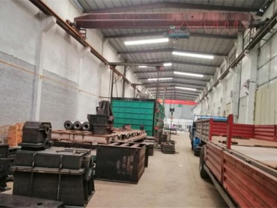 特大型打砂設備，對所有特大型金屬件表面打砂清除表面雜質