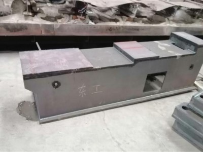 特大型打砂設備，對所有特大型金屬件表面打砂清除表面雜質